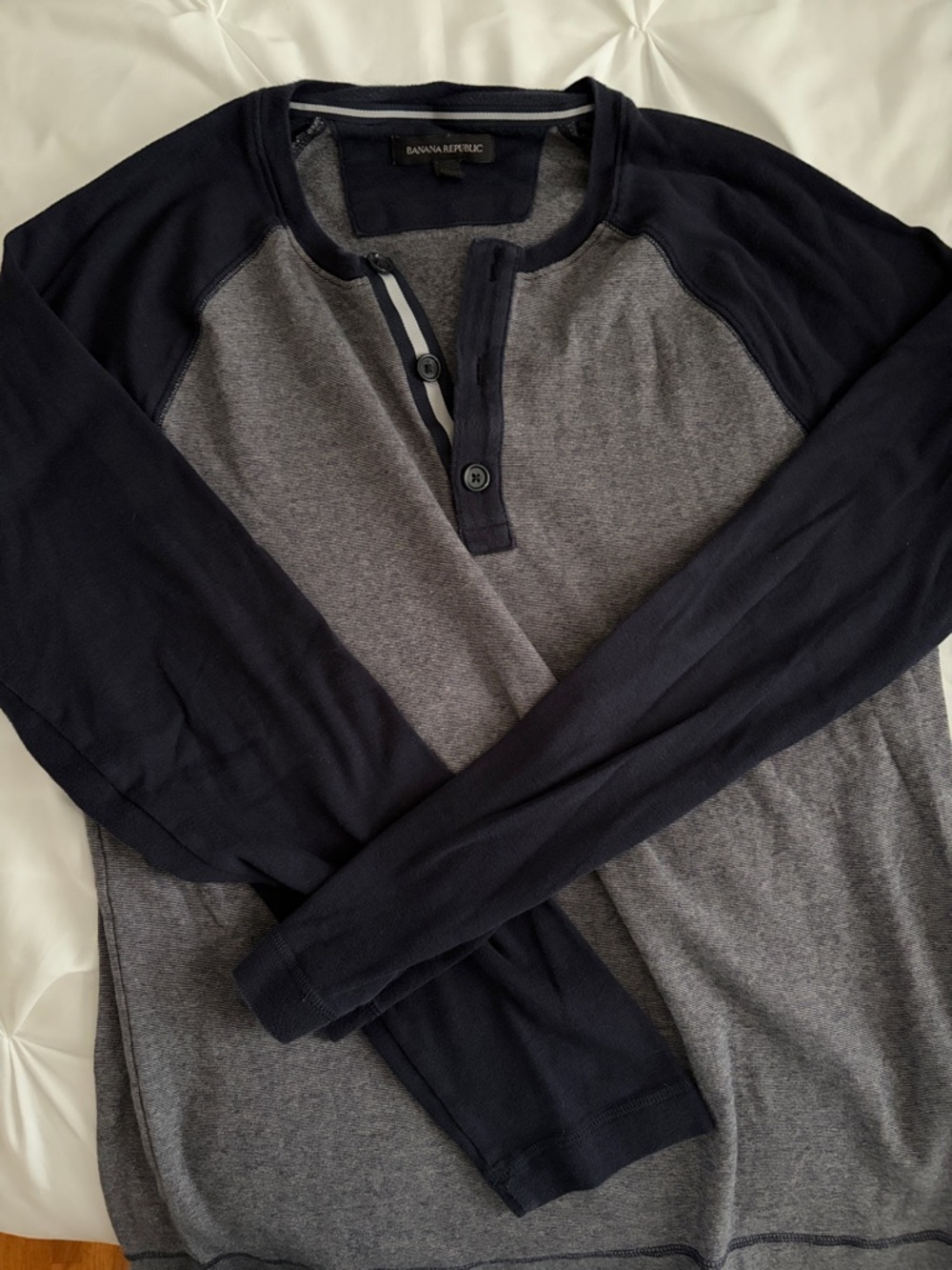 Banana Republic Men's Two-Tone Henley Long Sleeve - Gray & Navy